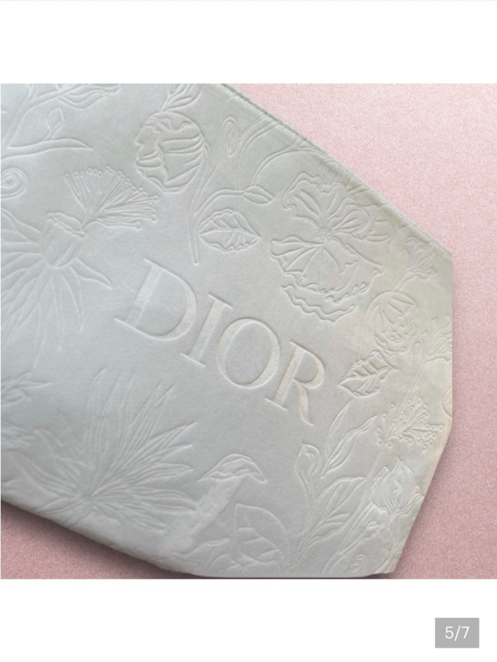 Christian Dior Makeup Pouch Clutch Bag Embossed Floral in White - Picture 4 of 6